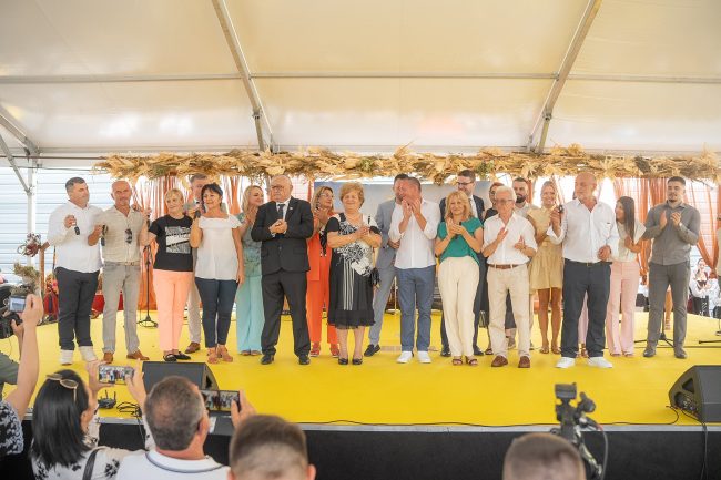 35 Unipromet godina Kompanija „Unipromet“ obeležila 35 godina tradicije