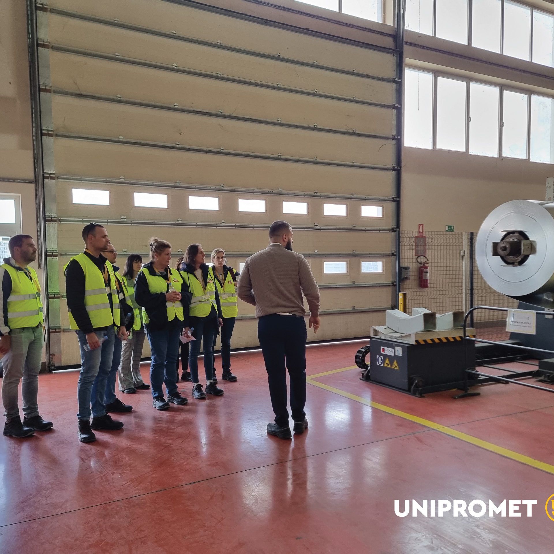 Visit from the CIP; Poseta projektanata Saobraćajnog instituta CIP i inženjera Adomne; Visit from the CIP Traffic Institute and engineers from Adomne