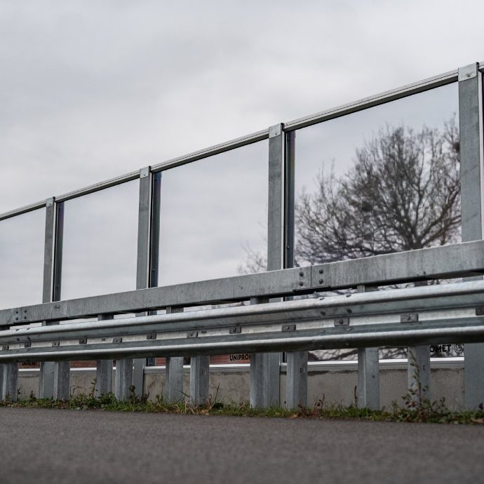 Moravski Koridor: deonica 2 od Kruševca do Adrana - transparentni paneli