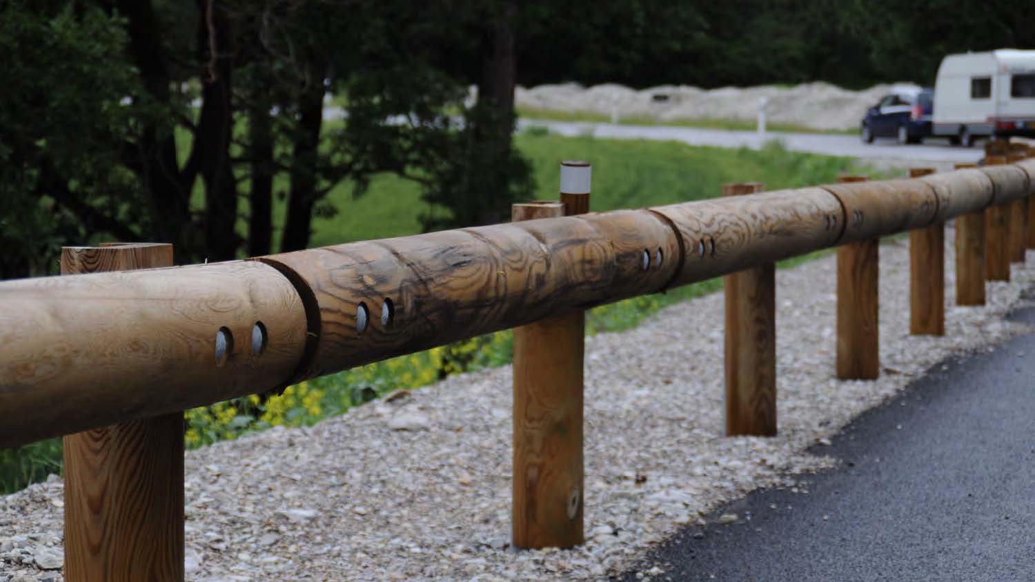 SOLOWOOD - s2.2 -111 Solowood - Drveno-obložene zaštitne ograde