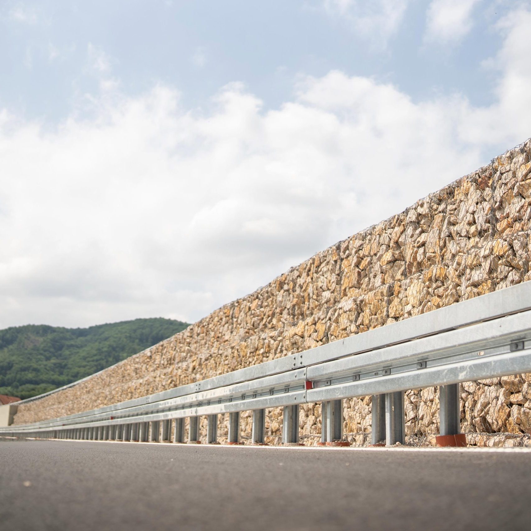 Bezbednosna oprema za autoput Miloš Veliki