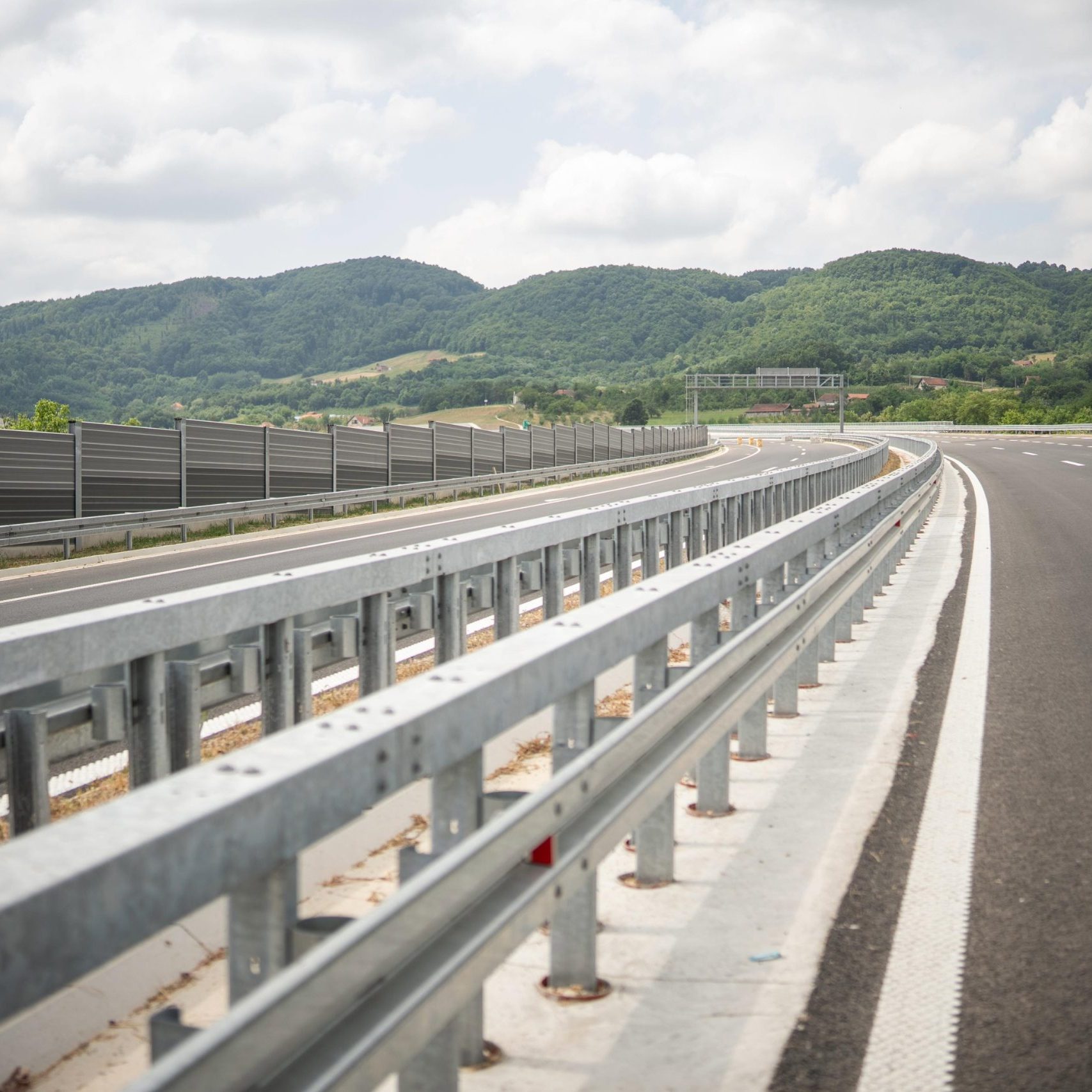 Unipromet Bezbednosna oprema za autoput Miloš Veliki